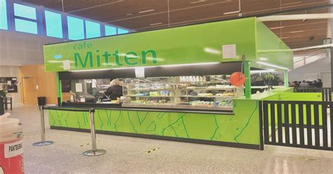 Cafébiträde engelska